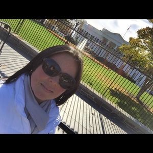 Meet your Posher, Charlene